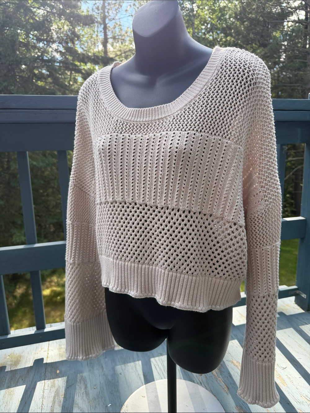 Women's Scoop-Neck Open Knit Sweater - Light Beige